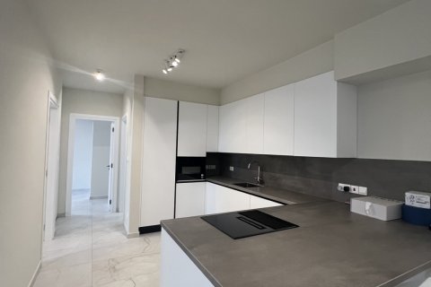 2 bedrooms Apartment in Larnaca, Larnaka, No. 39968 7