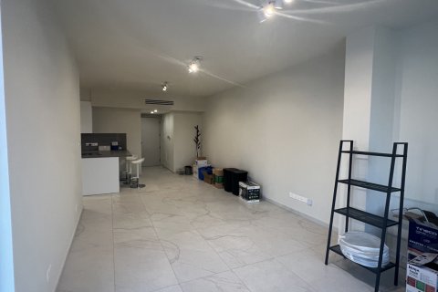 2 bedrooms Apartment in Larnaca, Larnaka, No. 39968 9