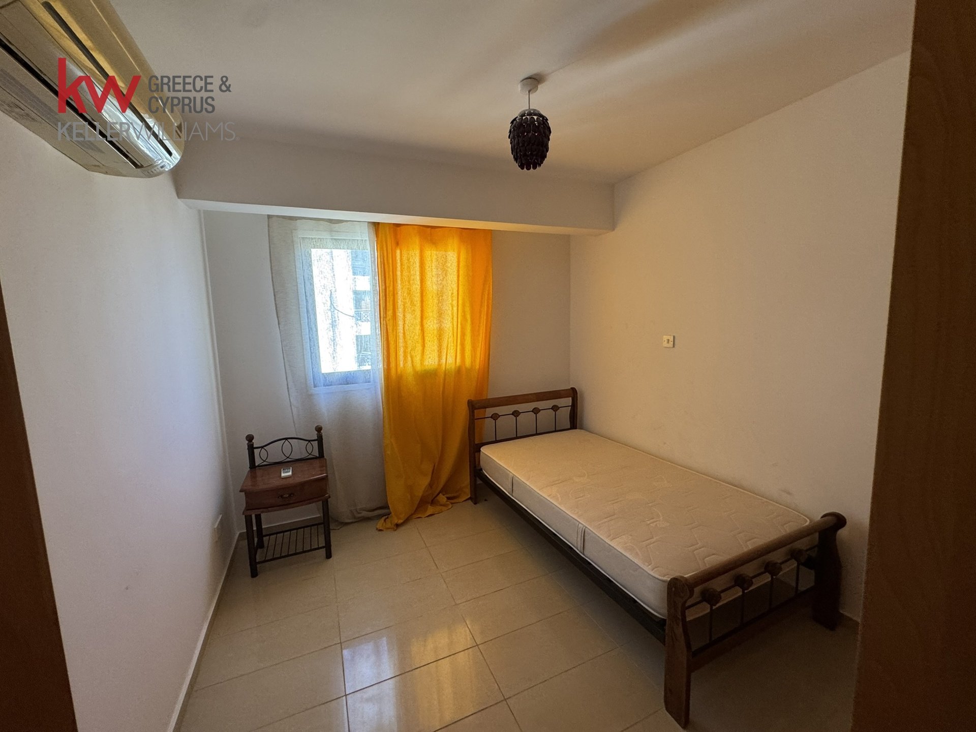 3 bedrooms Apartment in Larnaca, Larnaka, Cyprus No. 39964