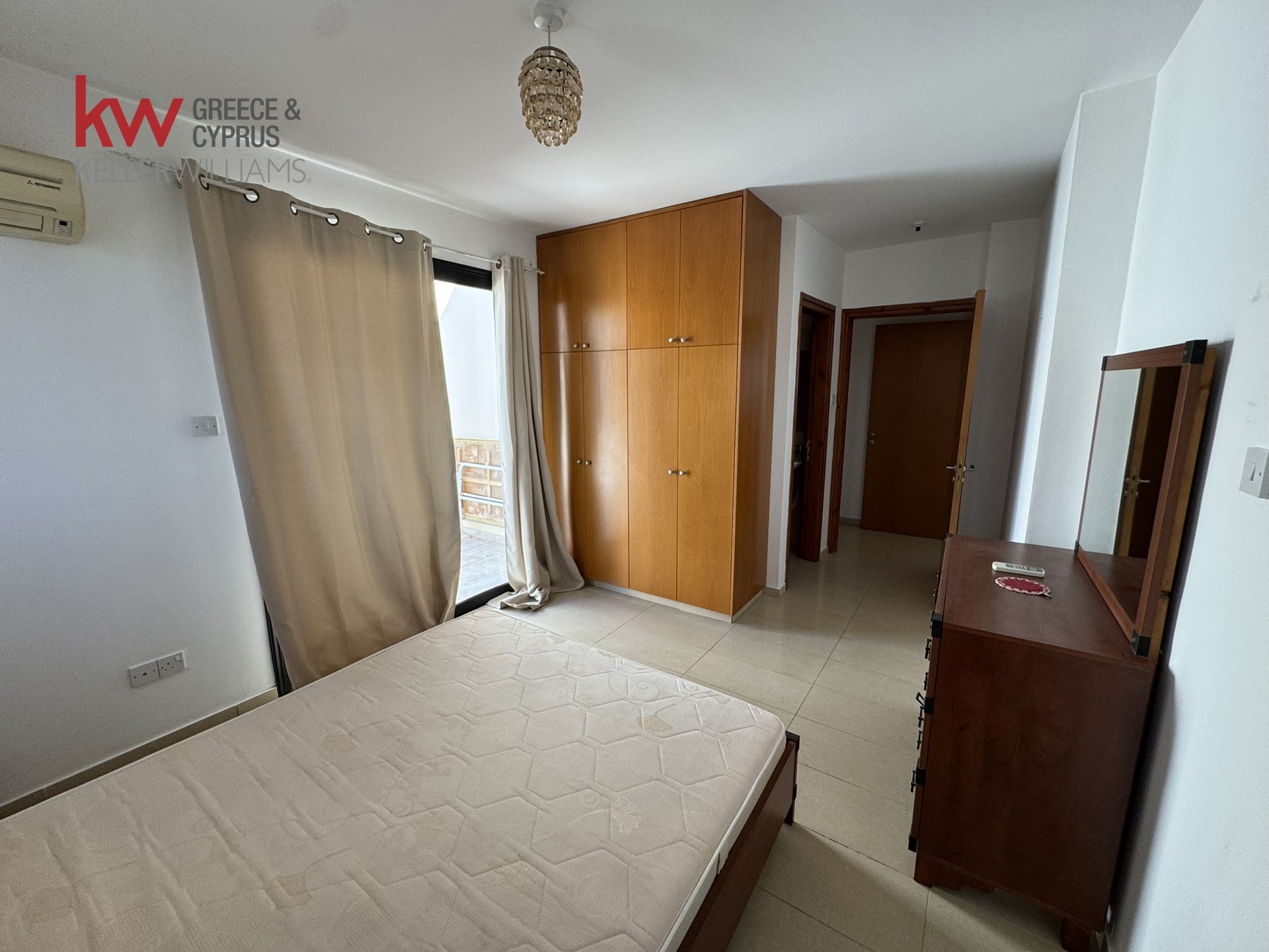 3 bedrooms Apartment in Larnaca, Larnaka, Cyprus No. 39964