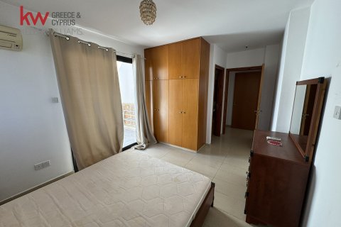 3 bedrooms Apartment in Larnaca, Larnaka,  No. 39964 17