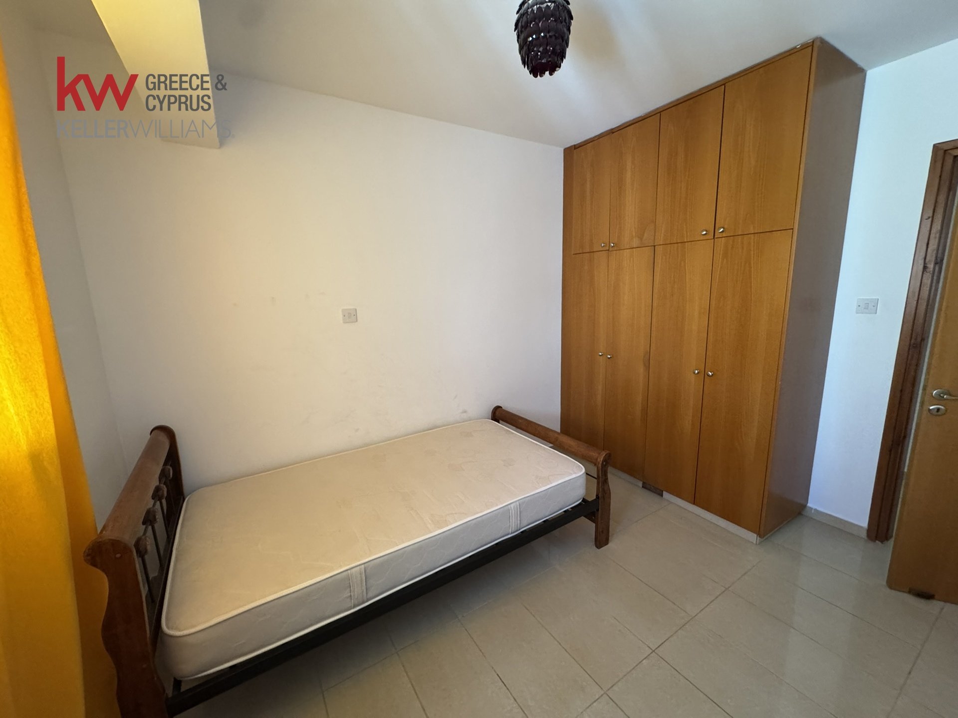 3 bedrooms Apartment in Larnaca, Larnaka, Cyprus No. 39964