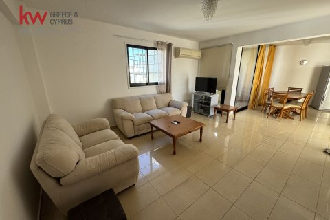 3 bedrooms Apartment in Larnaca, Larnaka,  No. 39964 2