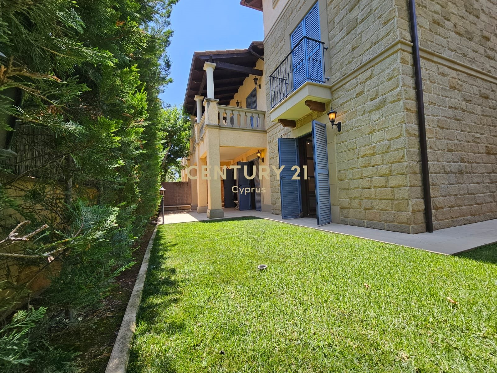 5 chambres Villa à Pyrgos, Limassol, Chypre No. 6025