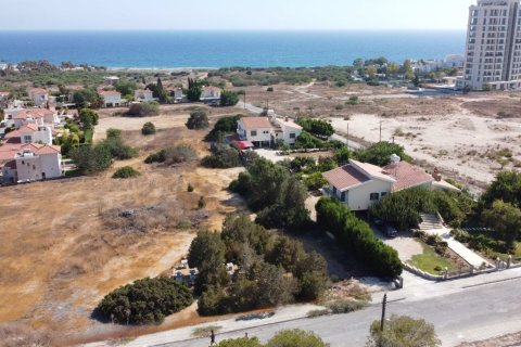 Земельный участок в Лимассол, Лимасол,  № 41761