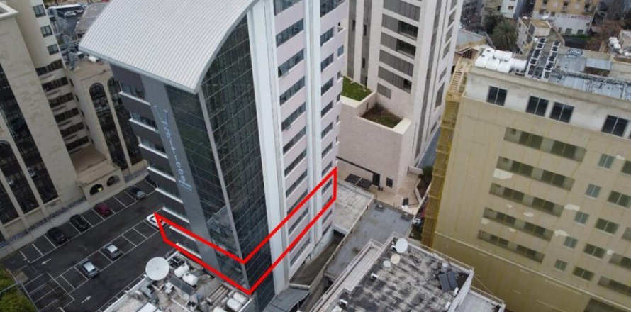 199m2 Local comercial en Nicosia, No. 37976