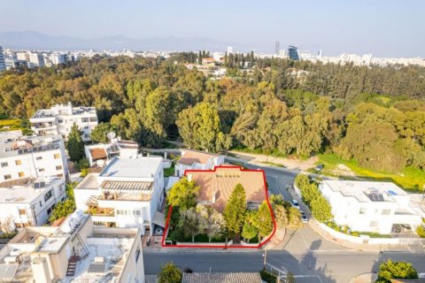 350m2 Villa in Nicosia,  No. 37977 14