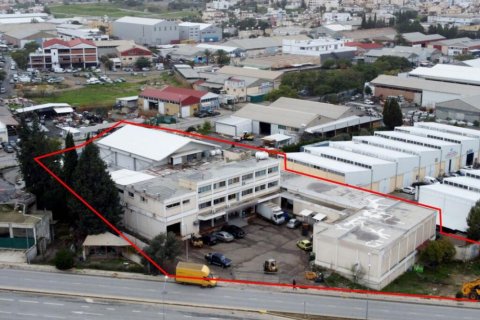 Коммерческая недвижимость 3519м2 в Никосия,  № 37979 2