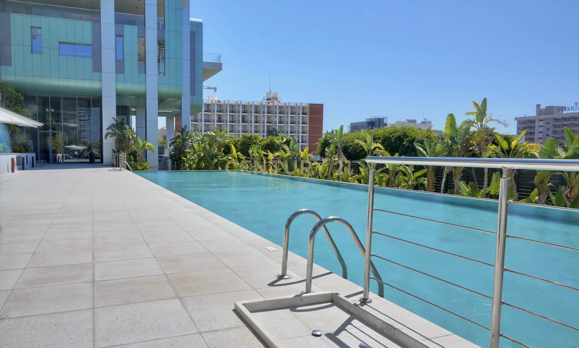 3 bedrooms Apartment in Agios Tychonas, Limassol, Cyprus No. 56162