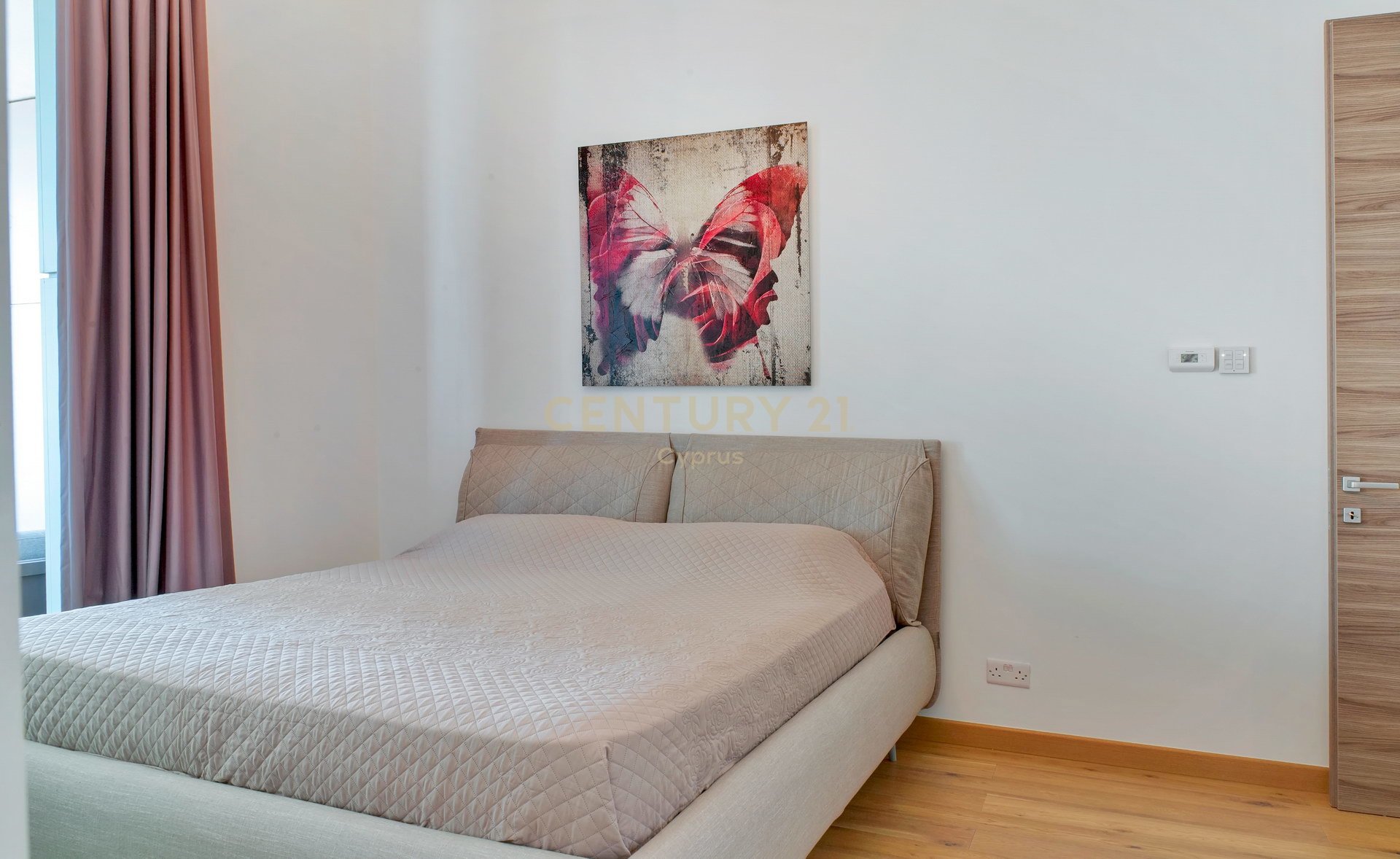 3 bedrooms Apartment in Agios Tychonas, Limassol, Cyprus No. 56162