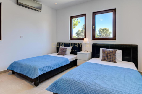 5 bedrooms Villa in Kouklia, Paphos,  No. 56159 8