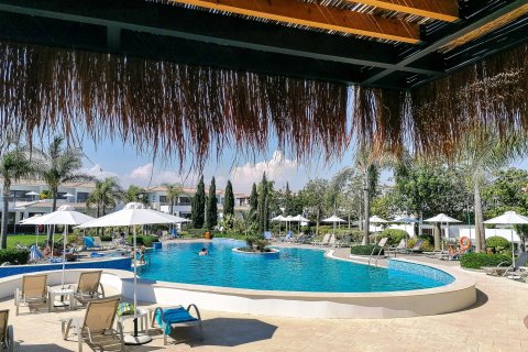3 dormitorios Villa en Agios Theodoros, Limassol,  No. 56158 17