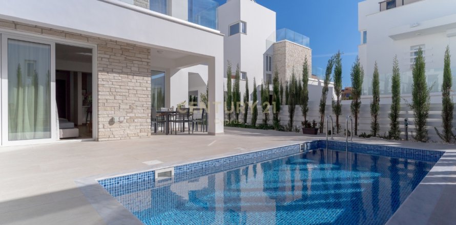 3 dormitorios Villa en Pegeia, Paphos,  No. 56161