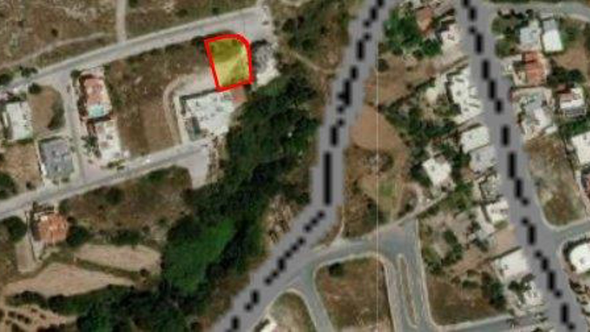 668m2 Terrain à Paphos, Chypre No. 28406