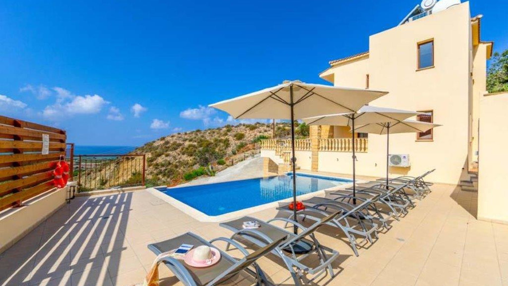 3 bedrooms Villa in Kissonerga, Paphos, Cyprus No. 28403