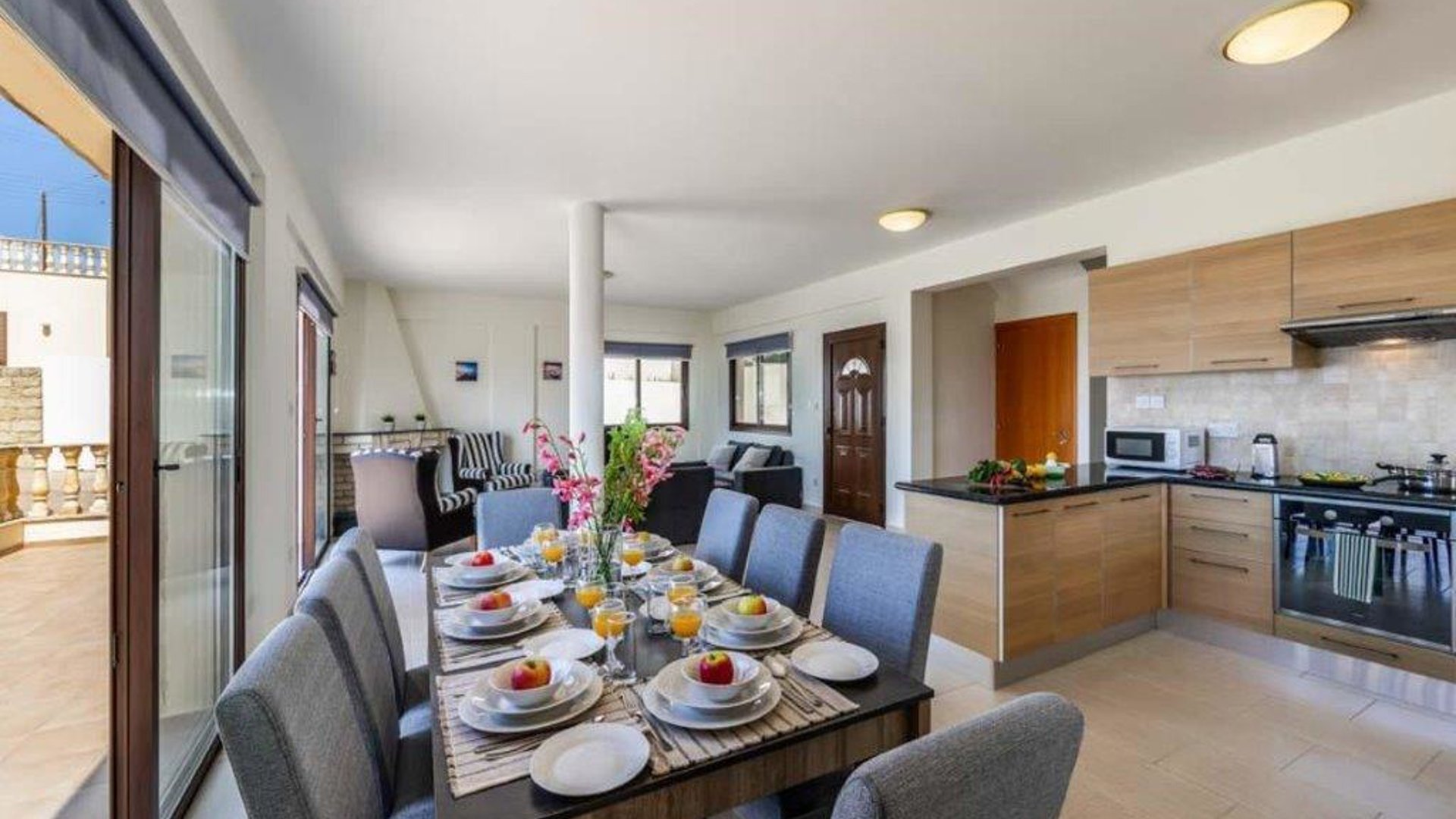 3 bedrooms Villa in Kissonerga, Paphos, Cyprus No. 28403