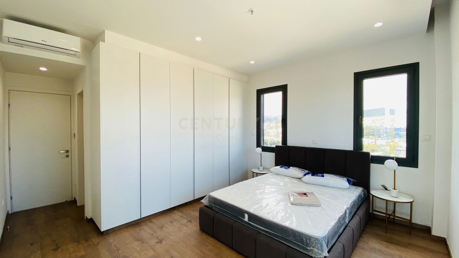 3 dormitorios Apartamento en Mouttagiaka, Limassol, Chipre No. 33883