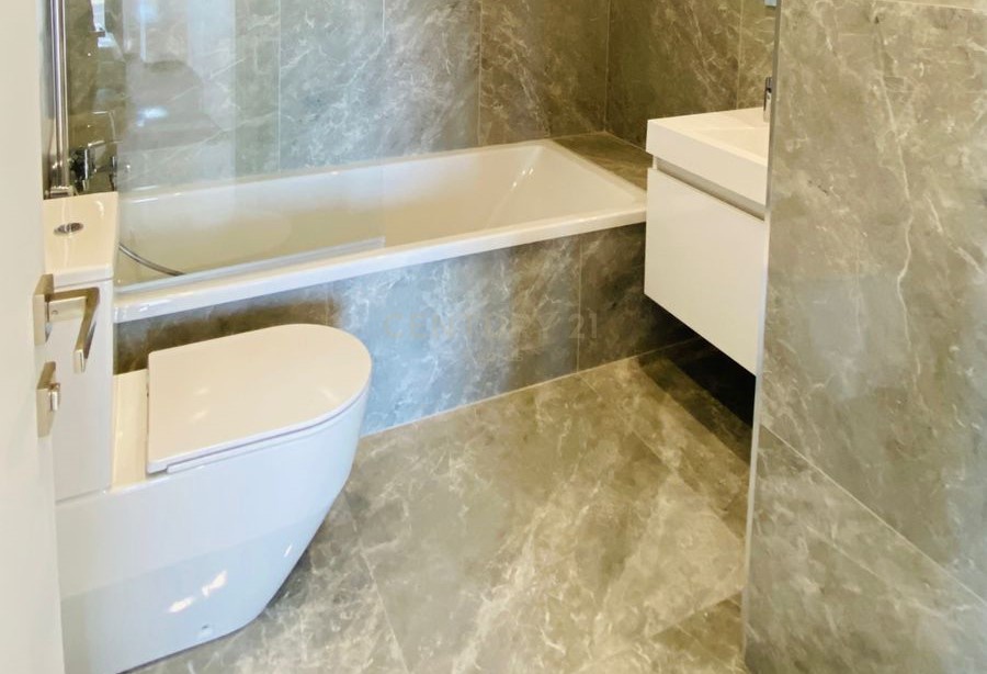 3 dormitorios Apartamento en Mouttagiaka, Limassol, Chipre No. 33883