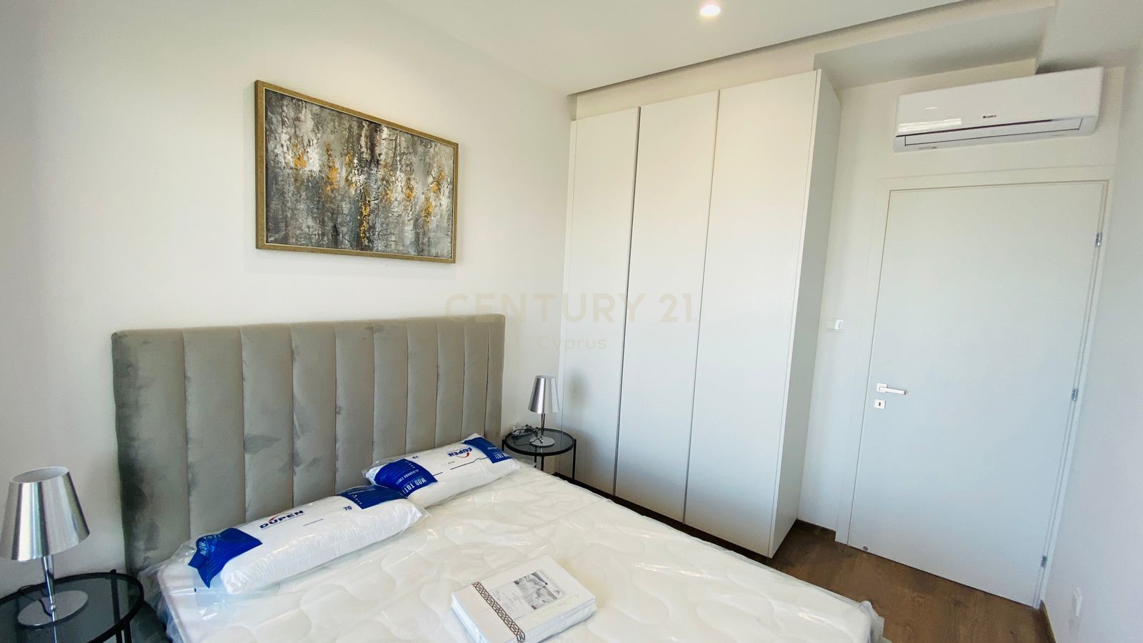 3 dormitorios Apartamento en Mouttagiaka, Limassol, Chipre No. 33883