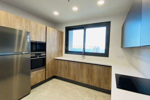 3 chambres Appartement à Mouttagiaka, Limassol,  No. 33883 2