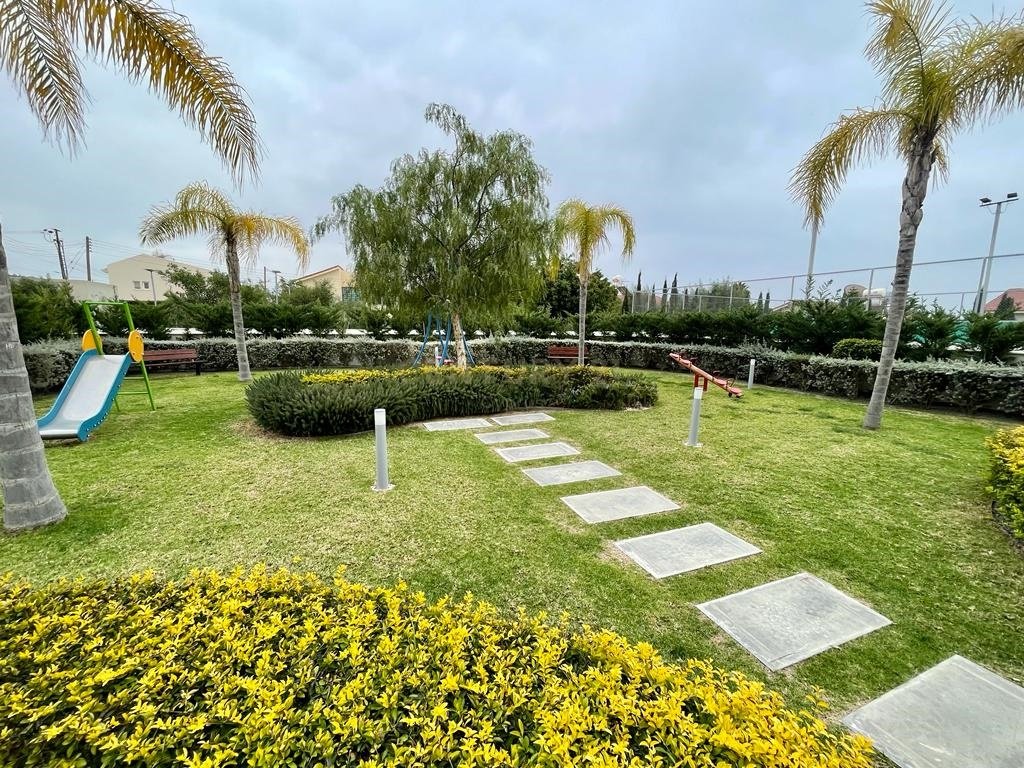 3 dormitorios Apartamento en Mouttagiaka, Limassol, Chipre No. 33883
