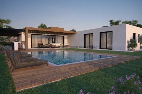 3 bedrooms Bungalow in Pervolia, Larnaka,  No. 52021