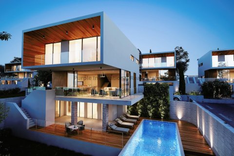 5 bedrooms Villa in Chloraka, Paphos,  No. 37689 9