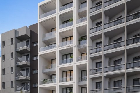 2 bedrooms Apartment in Limassol, Cyprus No. 37691 1
