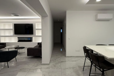 3 bedrooms Apartment in Nicosia,  No. 39615 7