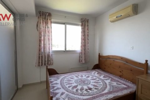 2 bedrooms Apartment in Larnaca, Larnaka,  No. 39611 8