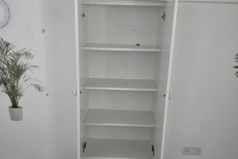 2 rooms Shop in Nicosia,  No. 39616 19