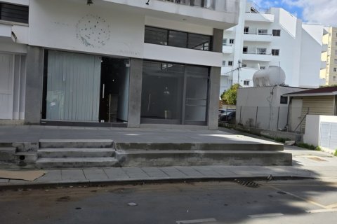 2 rooms Shop in Nicosia,  No. 39616 2