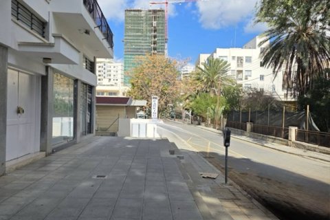 2 rooms Shop in Nicosia, No. 39616