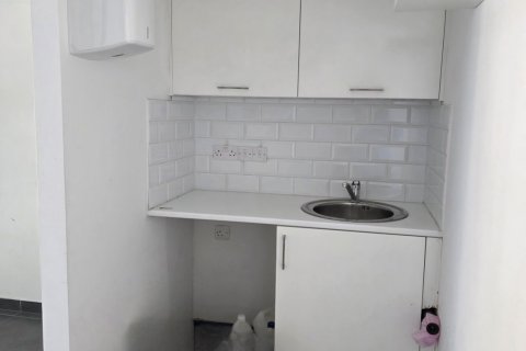 2 rooms Shop in Nicosia,  No. 39616 11