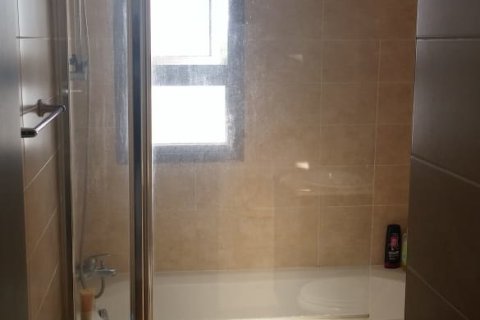 2 bedrooms Apartment in Larnaca, Larnaka,  No. 39613 8