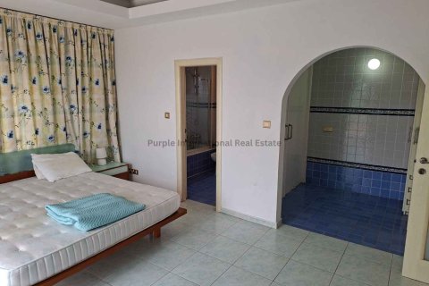 4 bedrooms Villa in Coral Bay, Pegeia, Paphos,  No. 39447 9