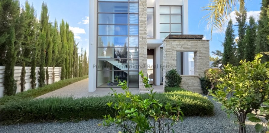 3 bedrooms Villa in Sea Caves, Pegeia, Paphos,  No. 39442