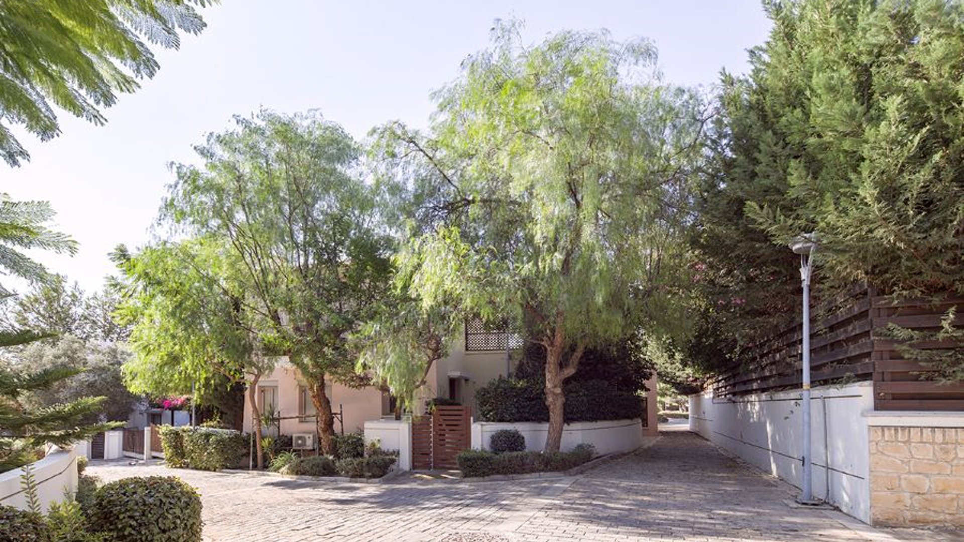 3 bedrooms Villa in Limassol, Cyprus No. 28124