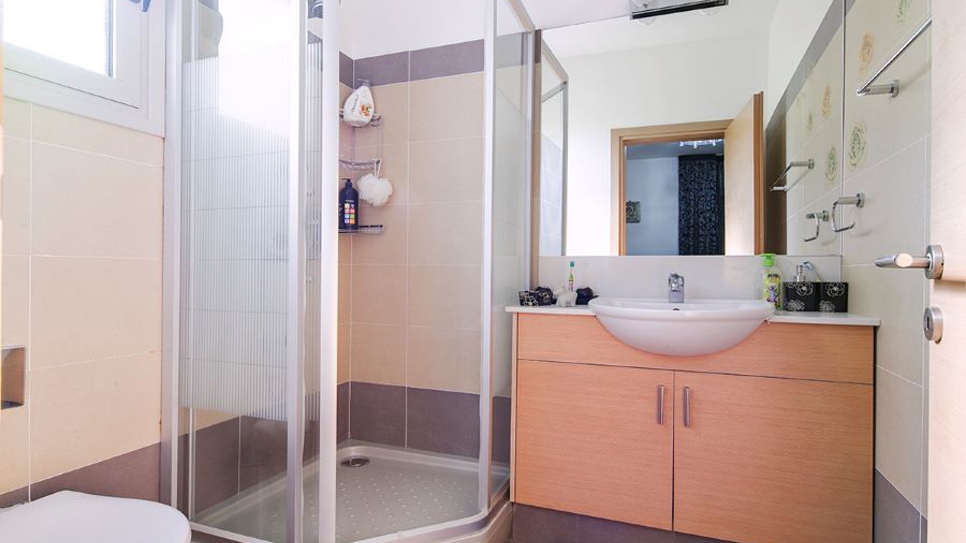 3 bedrooms Villa in Limassol, Cyprus No. 28124