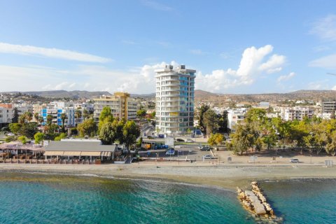 2 dormitorios Apartamento en Agios Tychonas, Limassol,  No. 6140 7