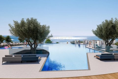 3 bedrooms Apartment in Limassol,  No. 32712 10