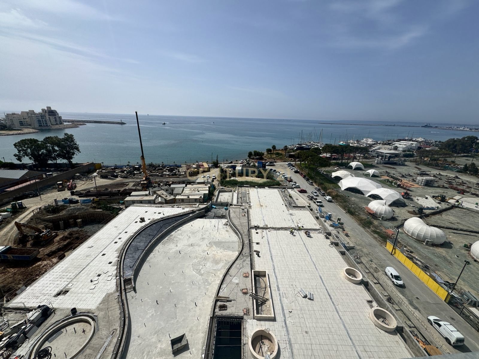3 bedrooms Apartment in Limassol, Cyprus No. 32712