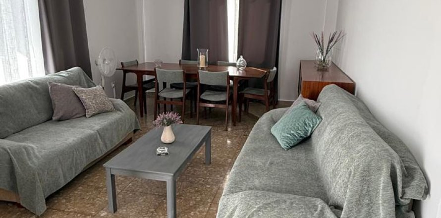 3 bedrooms Townhouse in Strovolos, Nicosia,  No. 40014