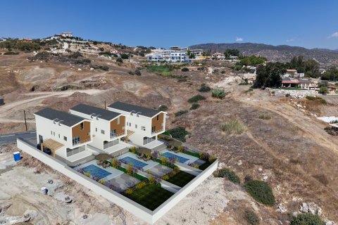 3 bedrooms Villa in Parekklisia, Limassol,  No. 47173 5