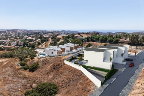 3 bedrooms Villa in Parekklisia, Limassol,  No. 47172 2