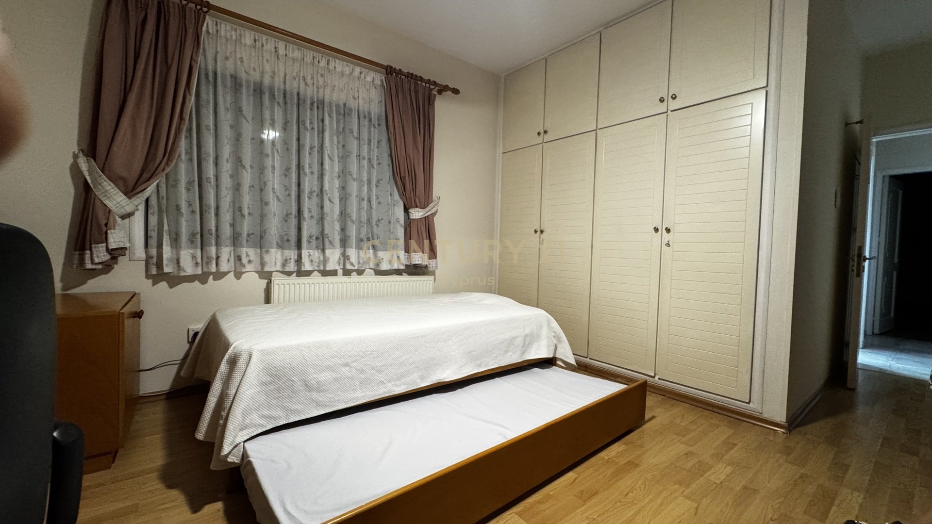 Квартира с 4 спальнями в Агиос Тихонас, Лимасол, Кипр № 53912