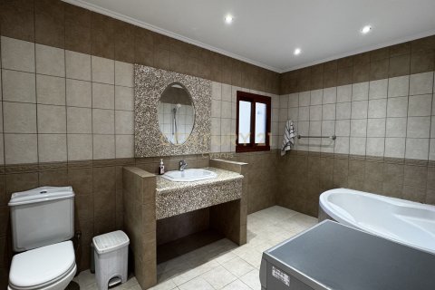 2 chambres Appartement à Germasogeia, Limassol, No. 53909 9