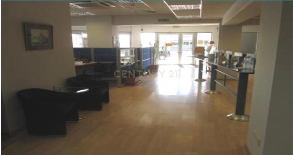 430m2 Office in Lakatamia, Nicosia, Cyprus No. 54060