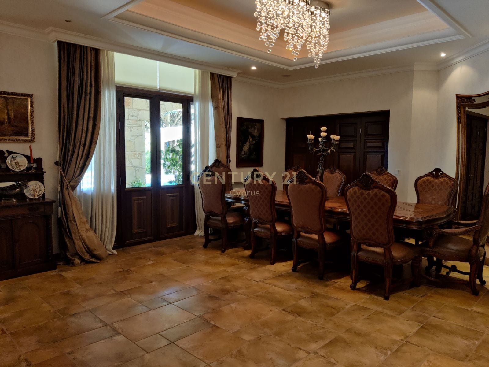 5 bedrooms Villa in Ypsonas, Limassol, Cyprus No. 54057