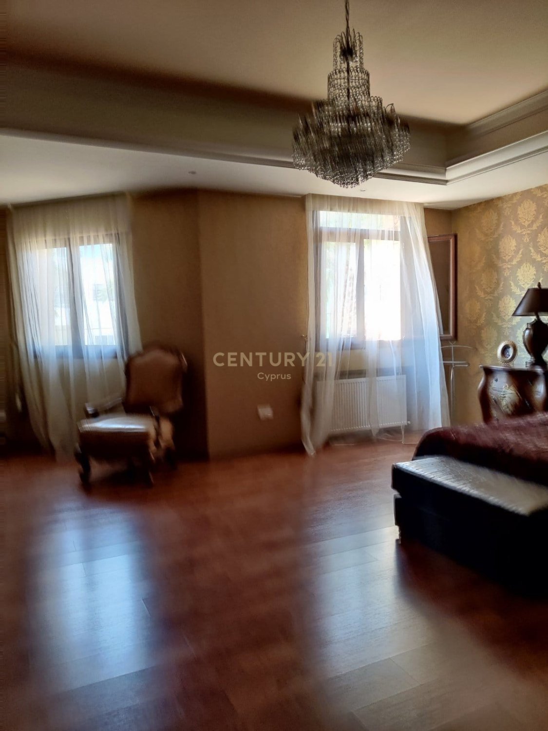 5 bedrooms Villa in Ypsonas, Limassol, Cyprus No. 54057